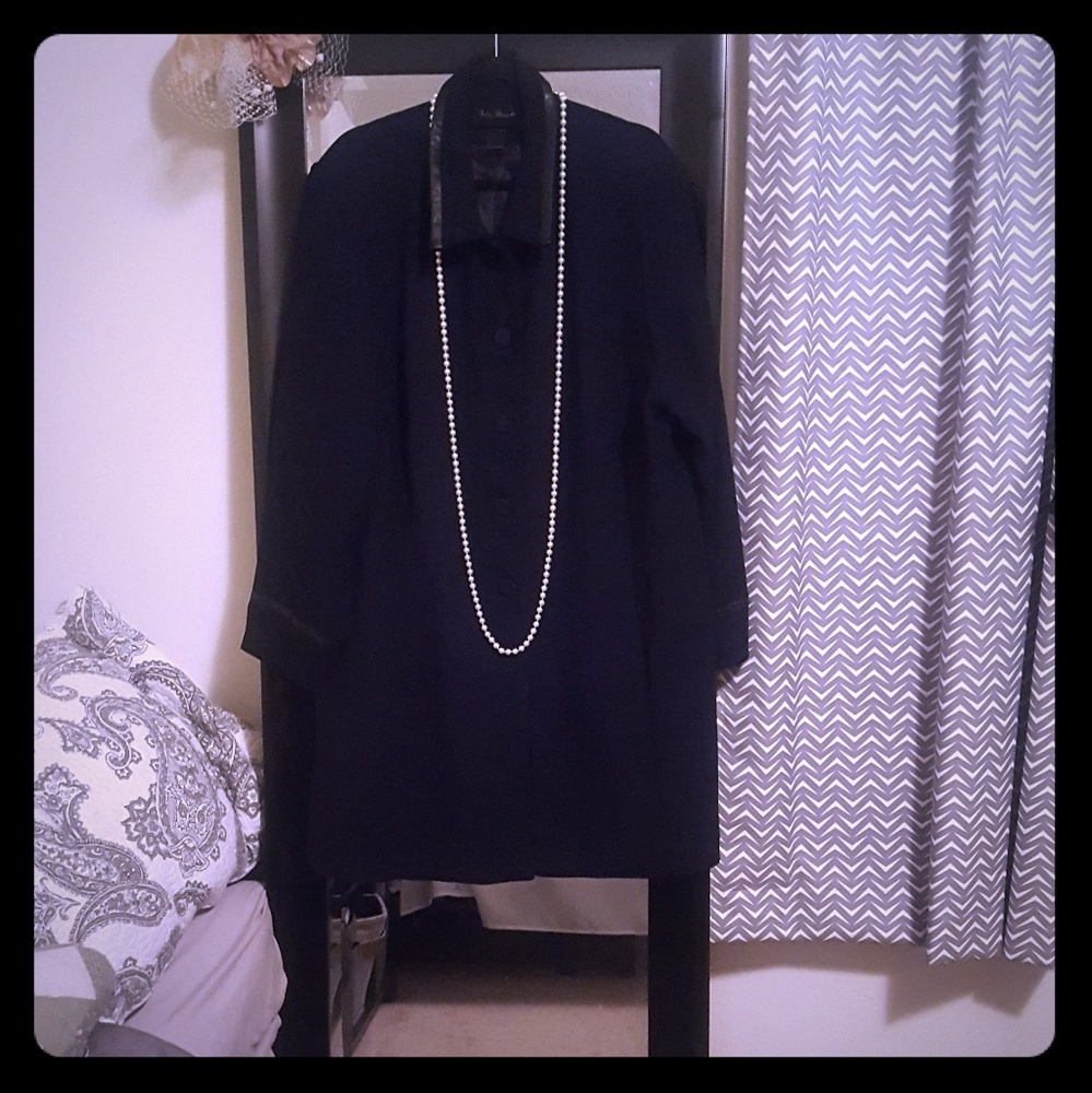 Black Tuxedo Stripped detail Blazer